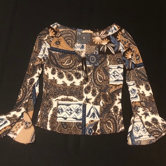 087- Forever 21 scoop neck, long sleeve top, size S - Picture 9 of 10